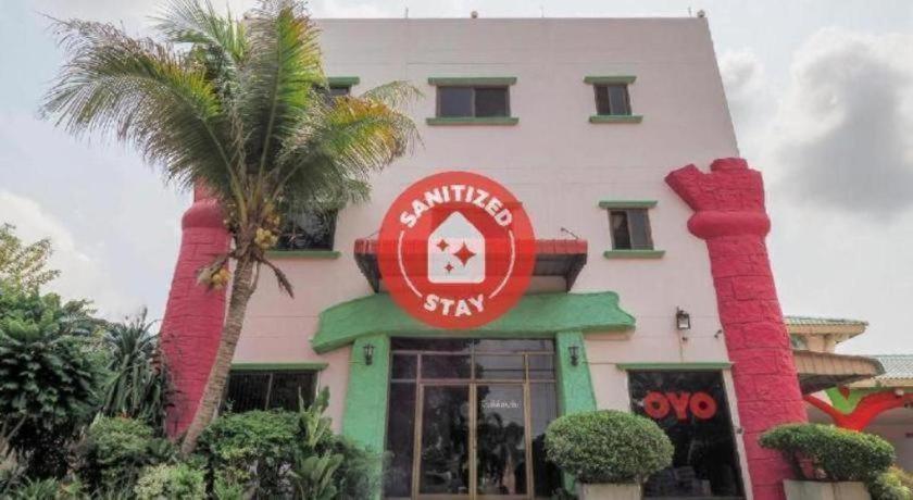 Oyo 577 For 2*
