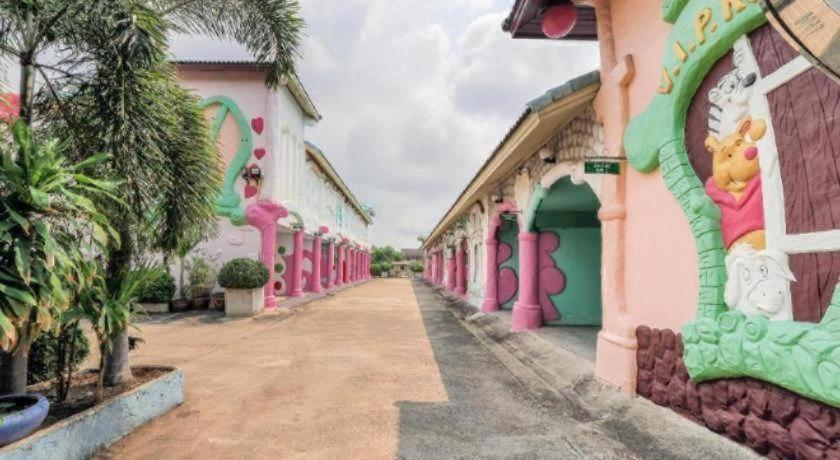 Hotel Oyo 577 For 2*
